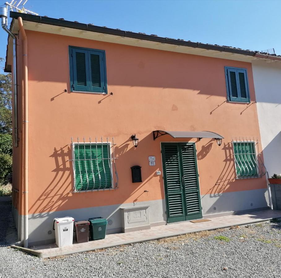 La Casina Da Lilli Villa Lucca Bagian luar foto